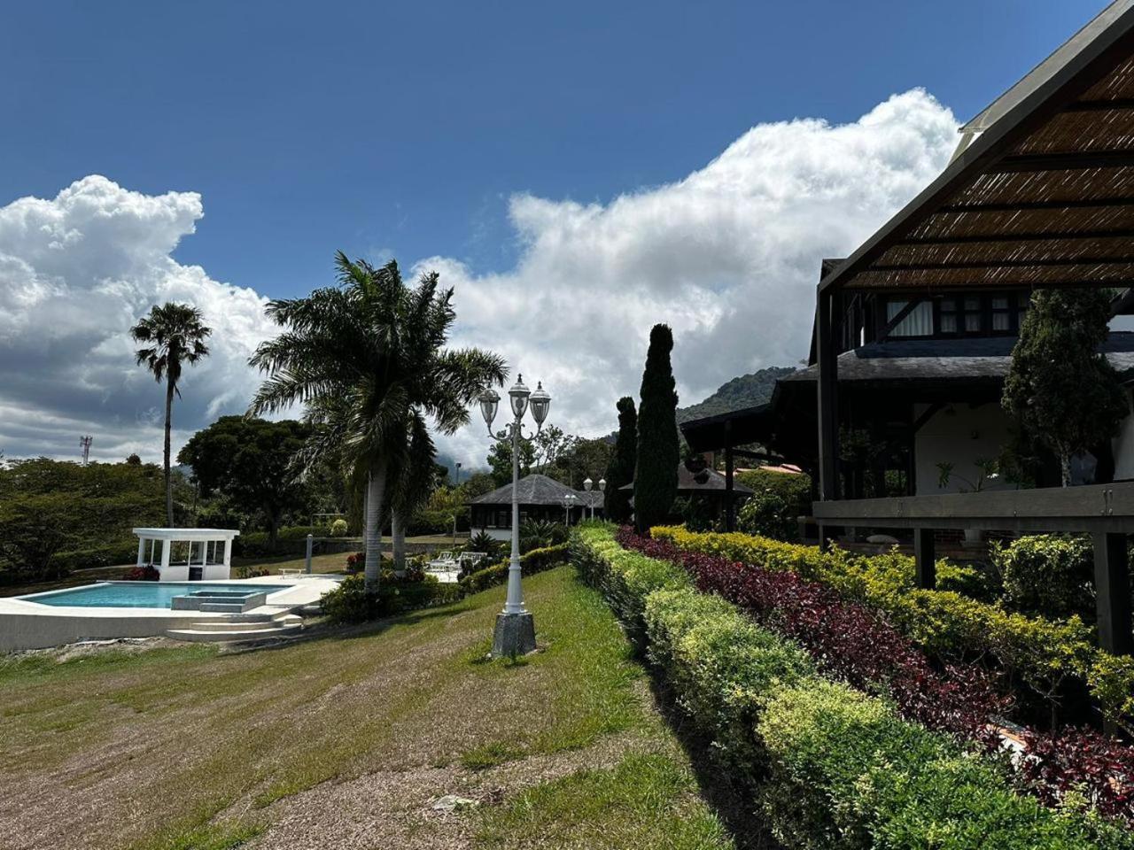 Vila Finca Raices Lago Calima Parcelacion Calimas Exteriér fotografie